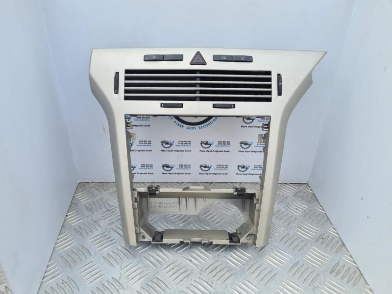Consola centrala completa Opel Astra H GTC