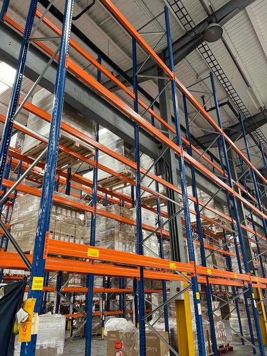 Rafturi metalice industriale