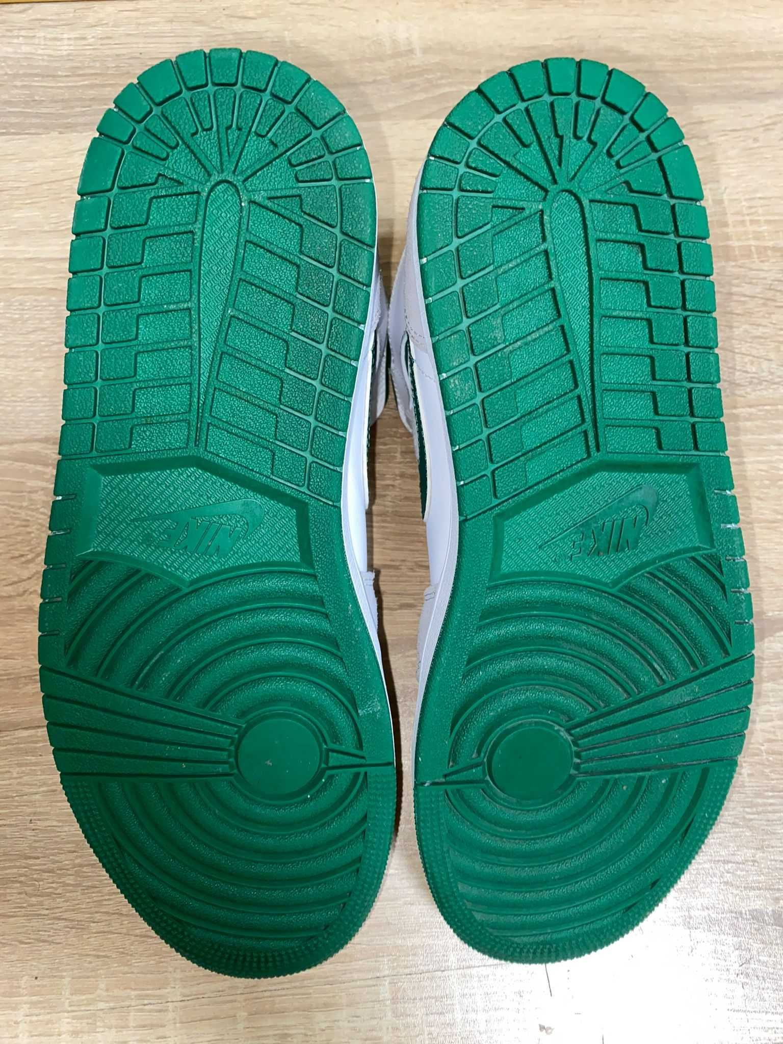Nike Retro Air Jordan 1's обувки 43