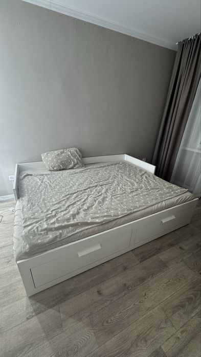Продам кровать ИКЕА оригинал , бримнэс ,в отличном качестве