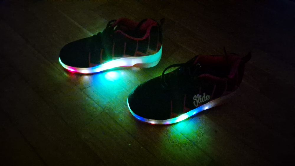 Adidasi Slide rollershoes
