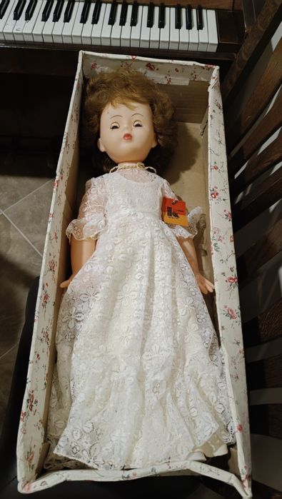 Стара кукла Милена нова Н 5010