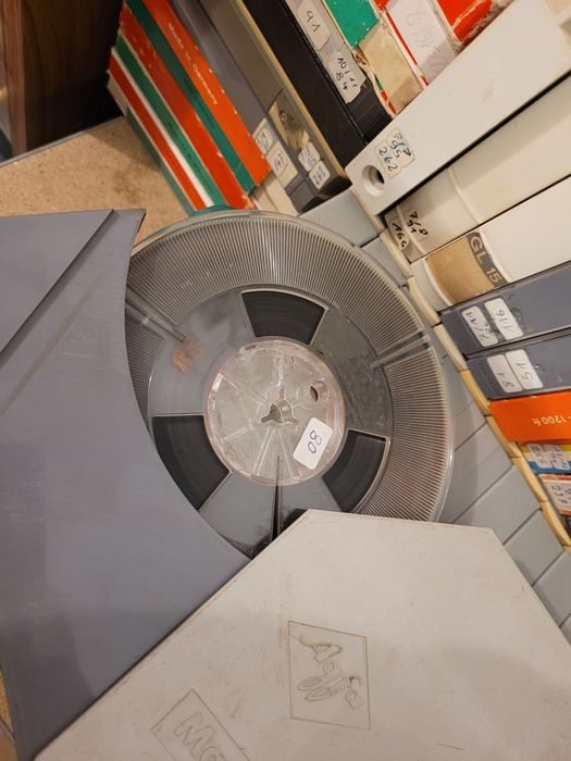 Lot 30 benzi magnetofon