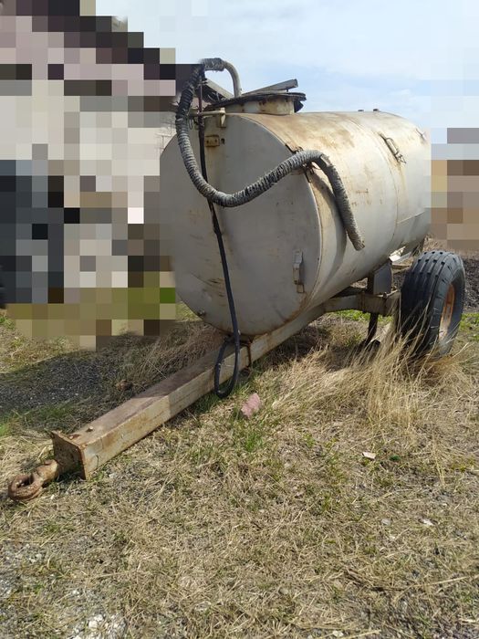 Продам прицеп цистерна