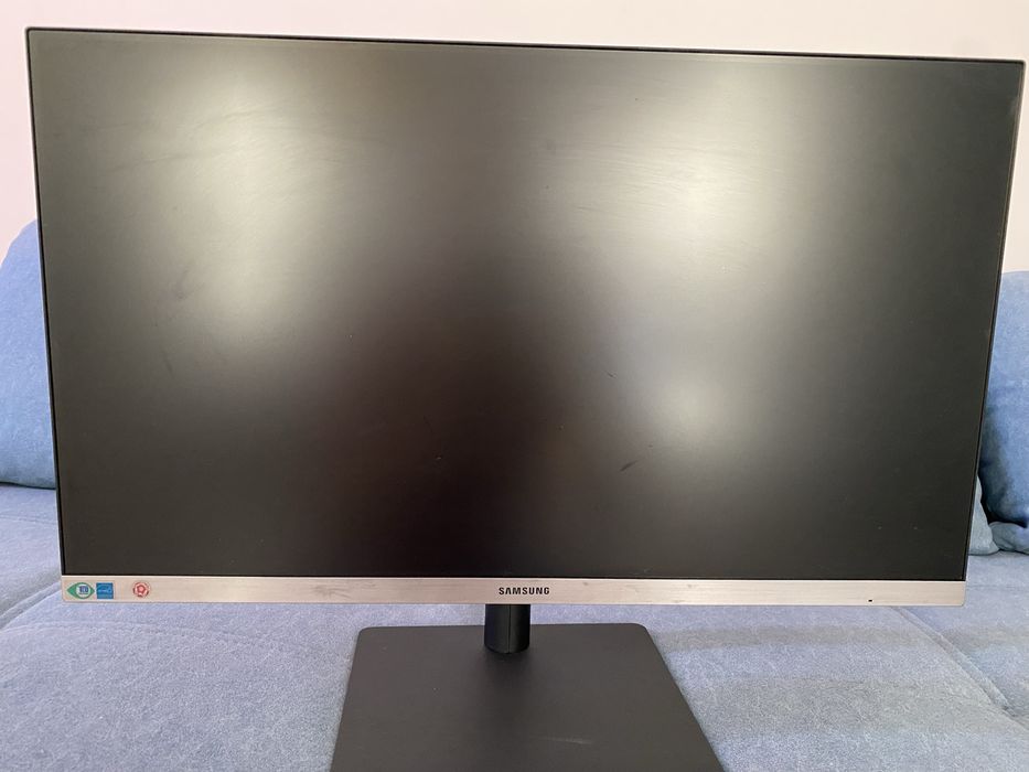 Monitor samsung led 27 inci