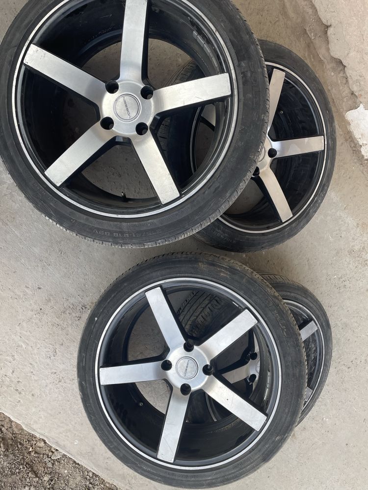 Voseen diska 215/45R18 sotiladi srochni