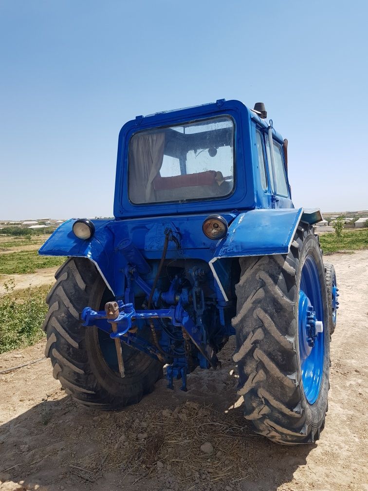 MTZ Belarus 80 xolati yaxshi ishlab turga texnika