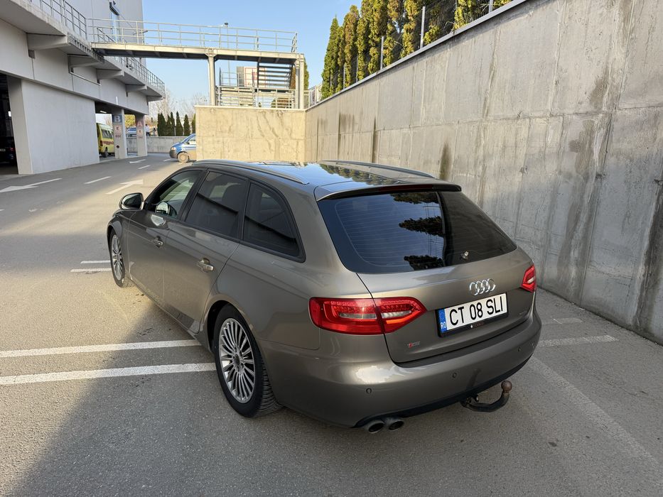 Vand Audi ~A4 ~B8 S-Line 2.0 TDI ~146 cp An 2009