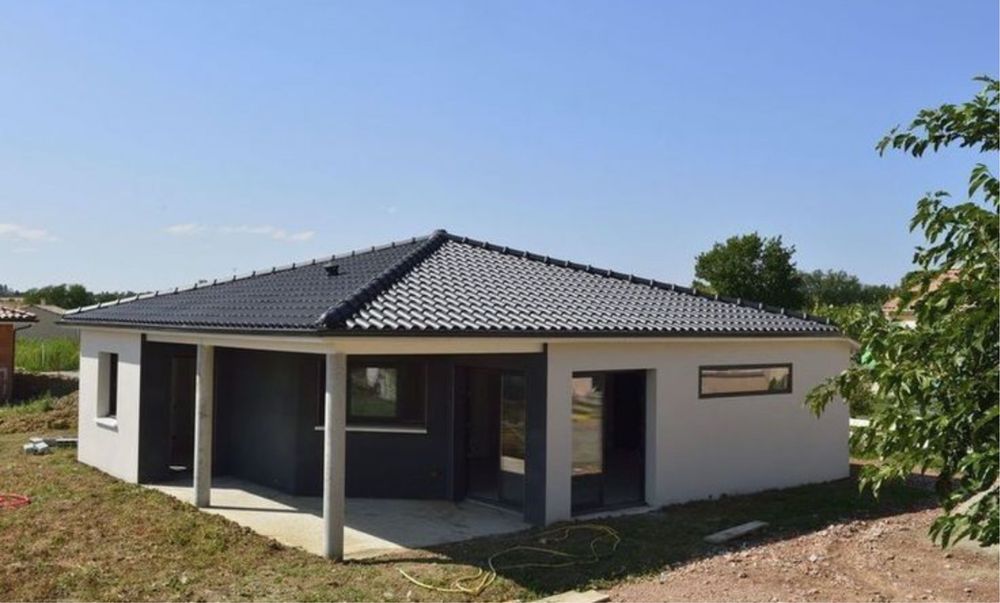 Case pe structura metalica la comanda