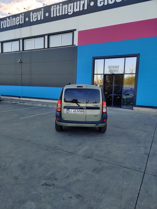Vând Dacia Logan MCV 1.5 dci