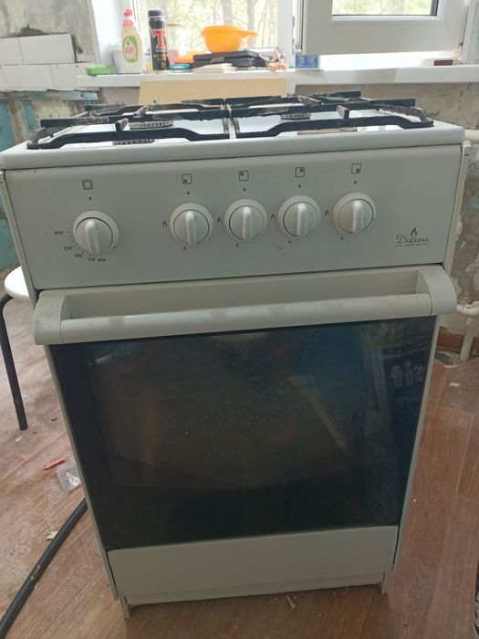 Продам газ плиту, б/у
