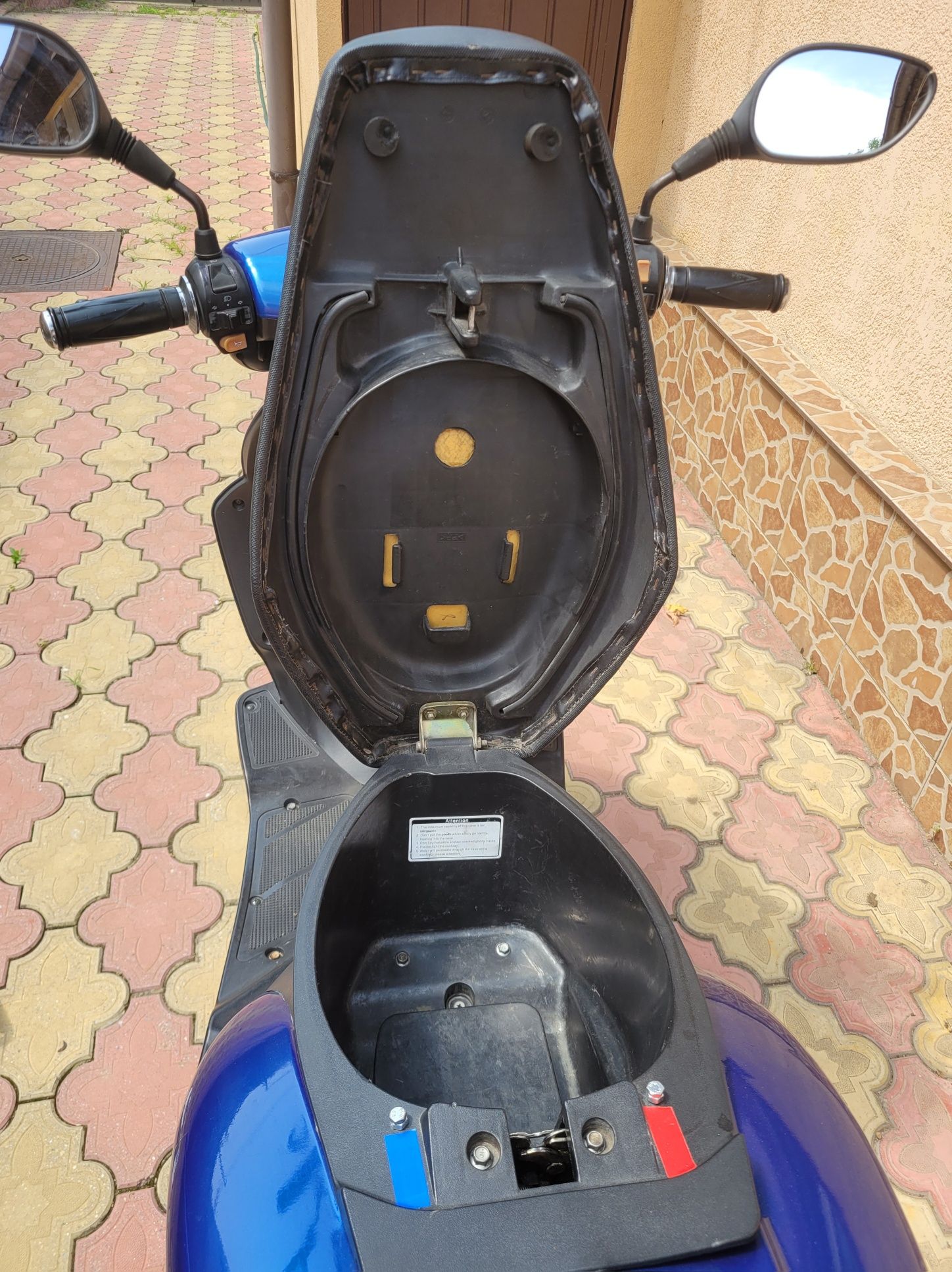 Scuter 50cc îmatriculat