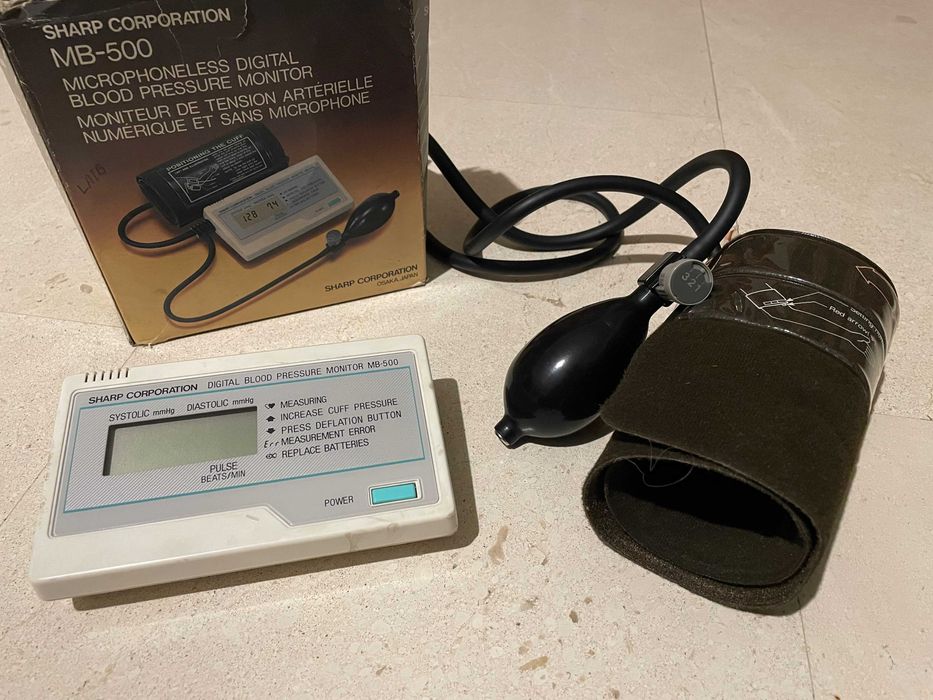 Tensiometru digital Sharp MB-500