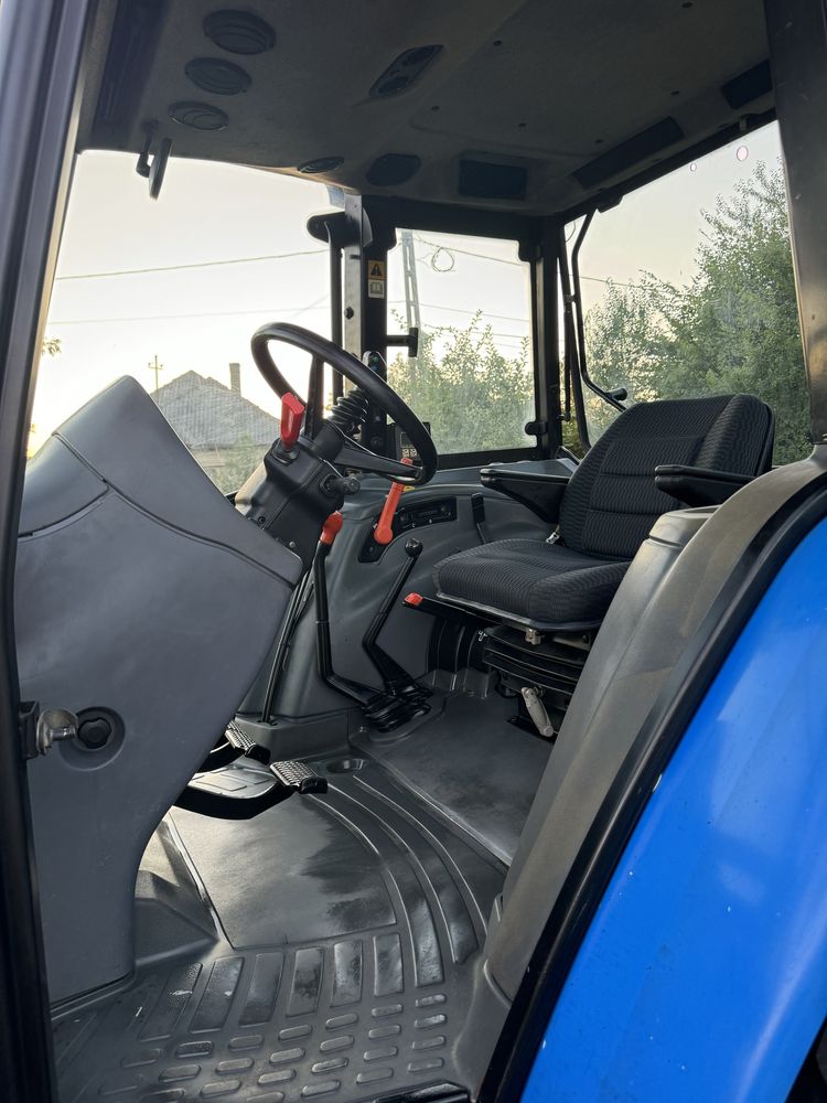 Tractor New Holland TL 100 cu Incarcator frontal Mailleux