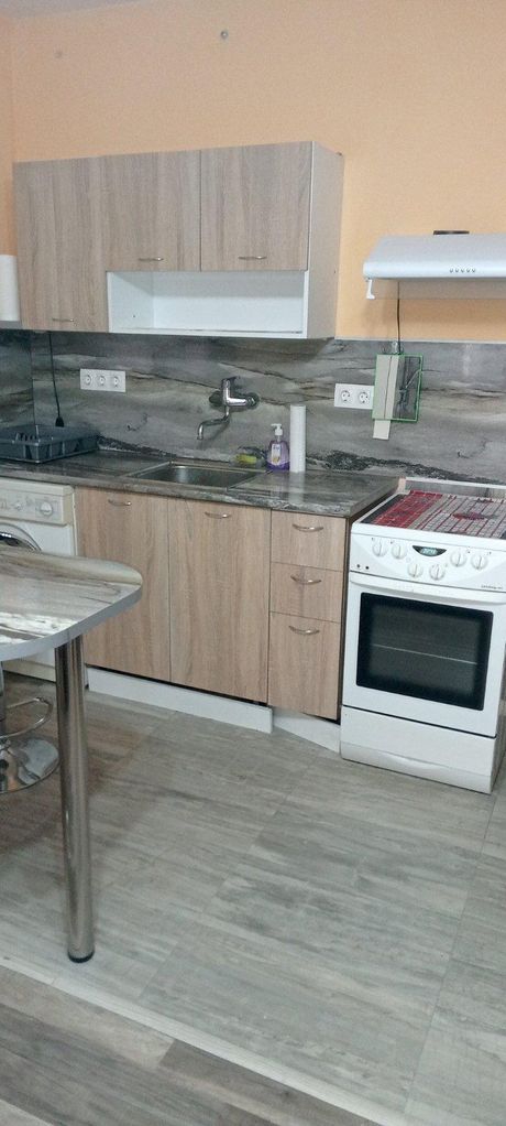 Дава се под наем Едностаен апартамент в Пловдив, Кършияка - 30 кв.м за 225 € - Снимка #1