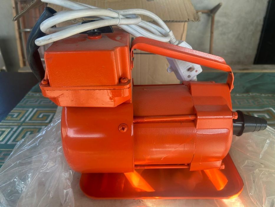 Насос уплотнение бетона