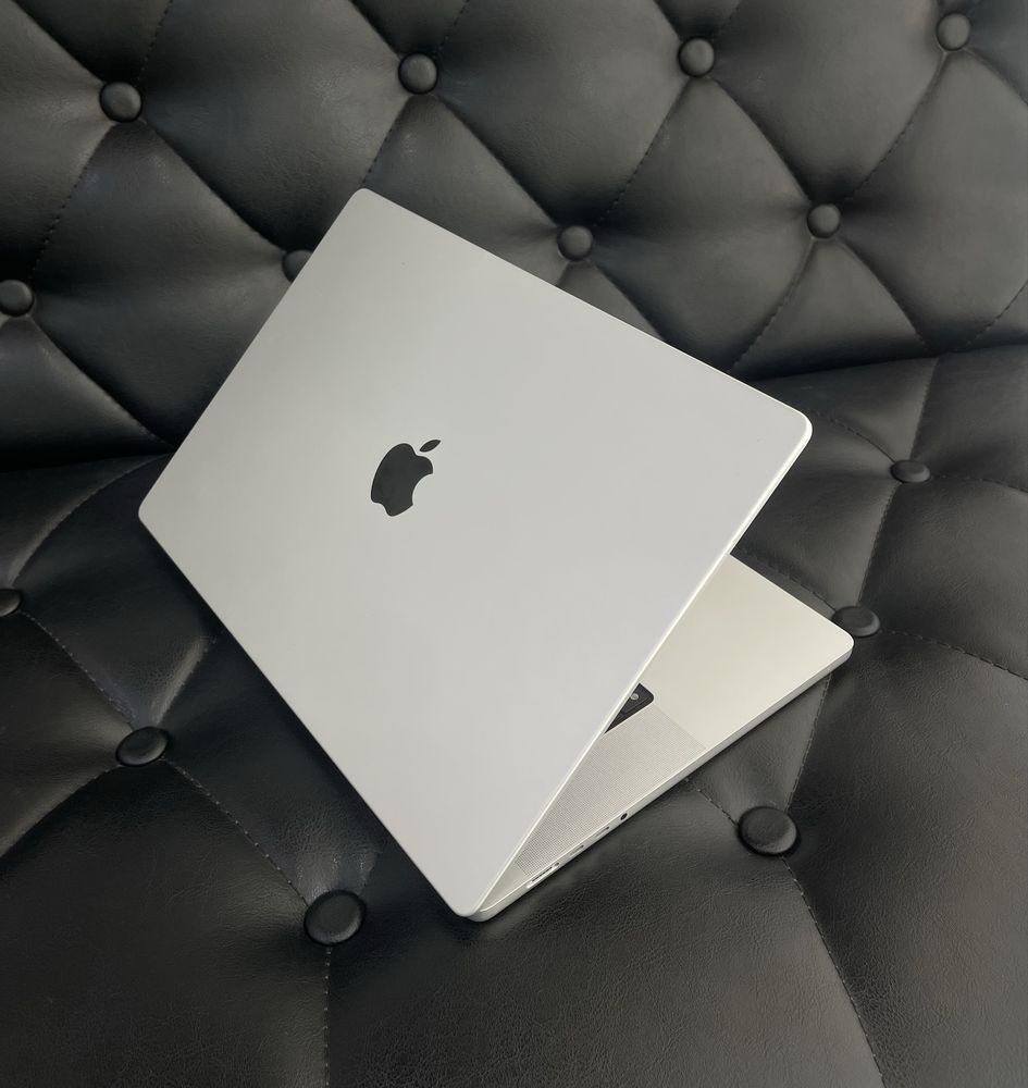 Apple MacBook Pro M1 Pro 2021 в хорошем состояние