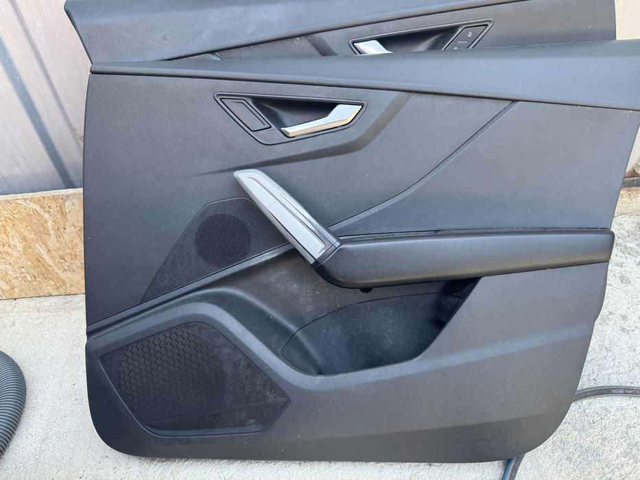 Audi Q2 Предни кори