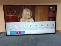 Televizor QLED Samsung Smart 4K 109 cm