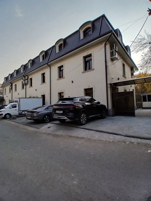 Аренда! Под офис 12,5м2. Ориентир Grand Mir Hotel. Go'sht