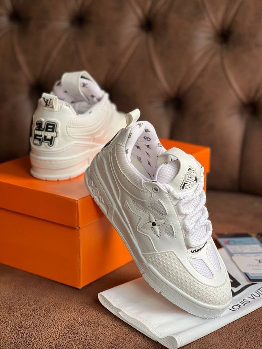 Adidași Louis Vuitton damă