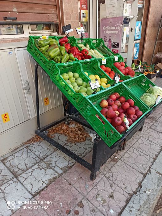 Сгъваеми и преносими колички / щендери