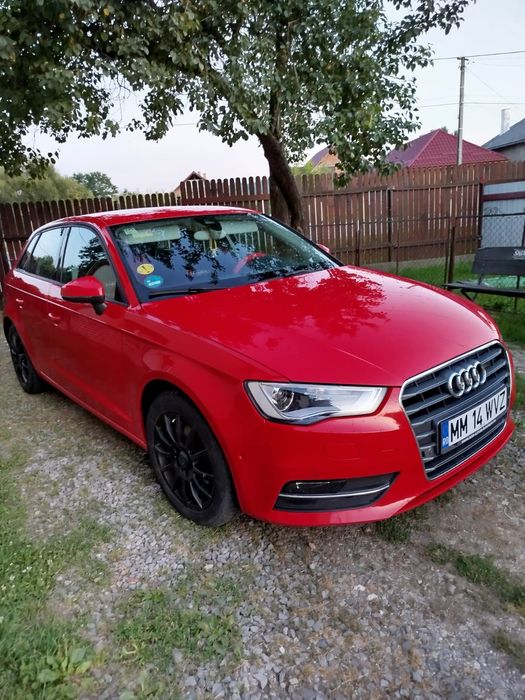 Audi A3 1 4 tfsi an 2013
Bi-xenon Led, Navi cu camera