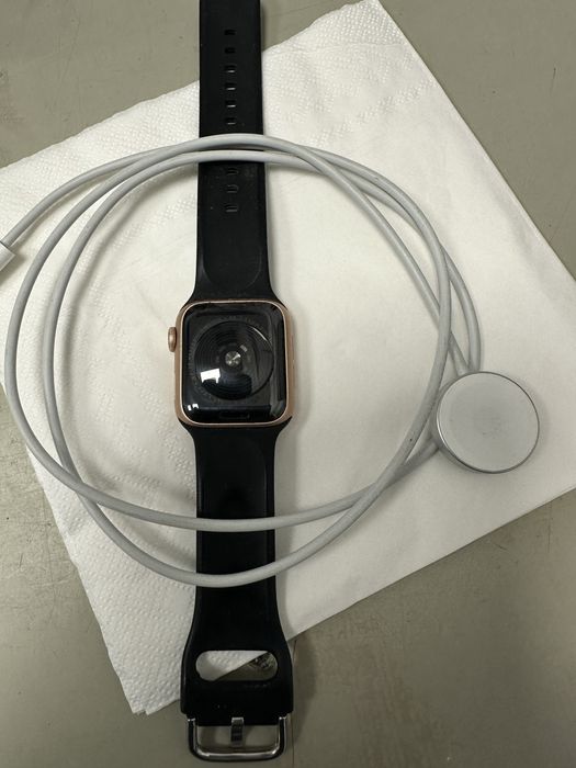 Smartwatch Apple SE