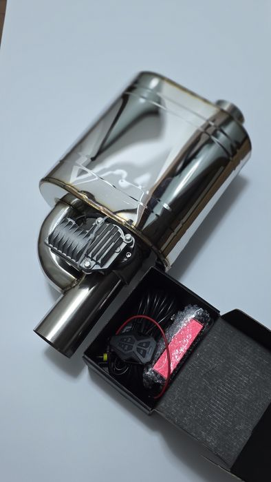 Tobă Sport cu Clapetă Electrică – Inox , Telecomandă