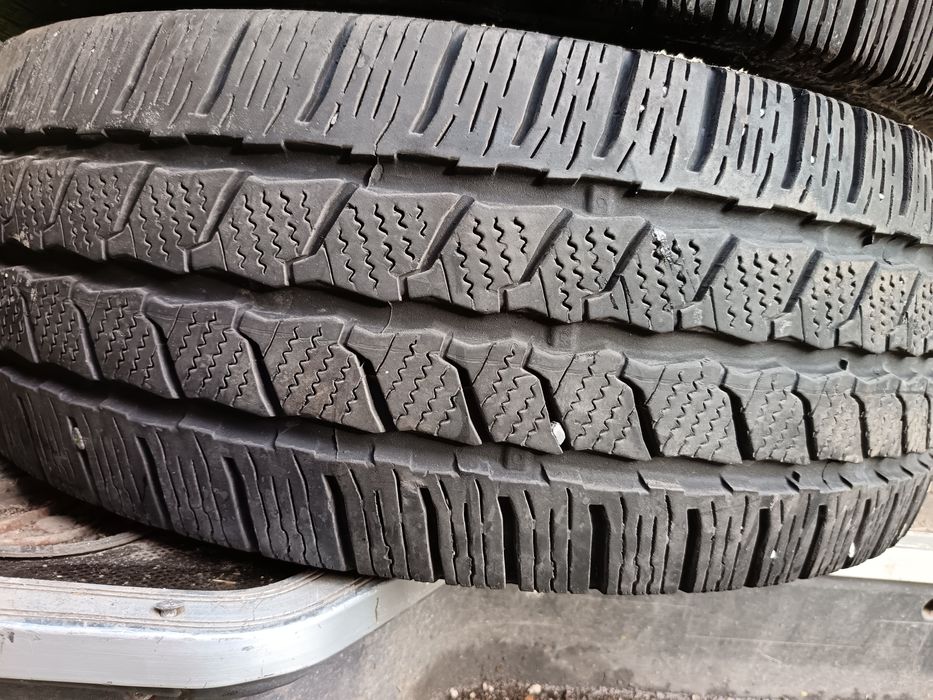 Anvelope MS iarna 235 65 16c continental 2023 7.4mm