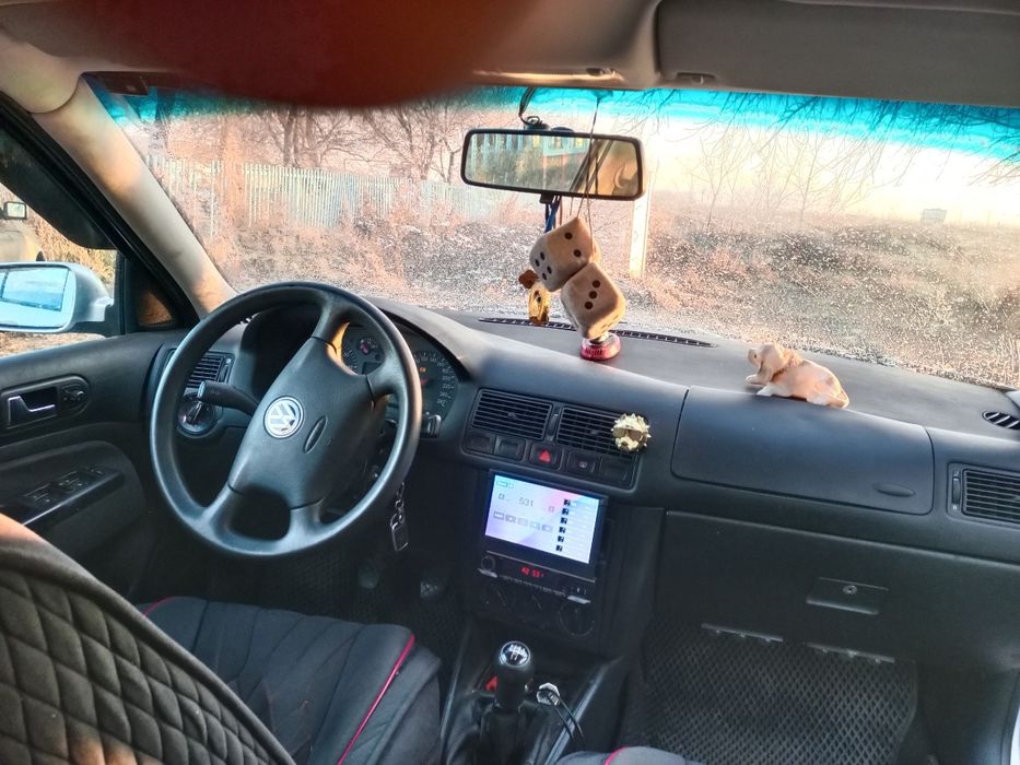 Продам гольф 4 в среднем состоянии