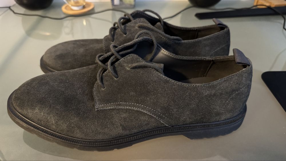 Pantofi derby din piele intoarsa Bershka, Marimea 44, noi nouti
