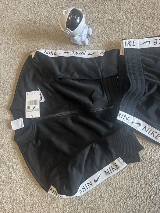 Нов спиртен екип Nike 122-128см