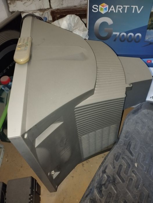 Телевизор LG 21' 2 шт