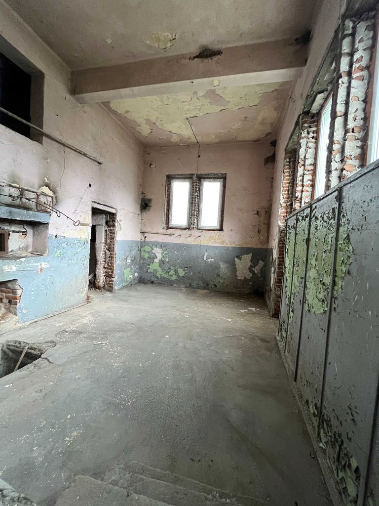 Продава се Промишлена сграда в с. Голямо Белово, Област Пазарджик - 241 кв.м за 137 €/кв.м - Снимка #6