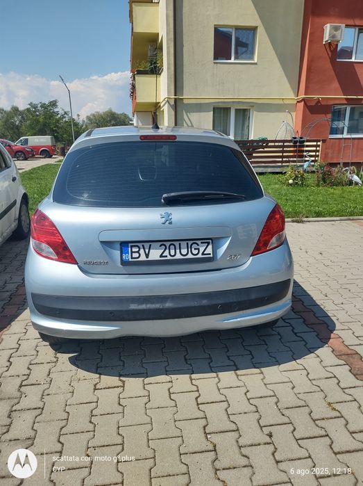 Vând Peugeot 207 benzină euro 5
