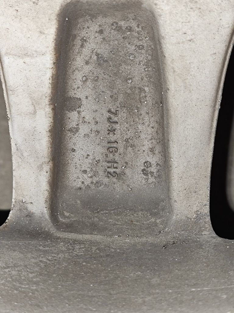Джанти със зимни гуми205/55/ 16 " BMW/БМВ
