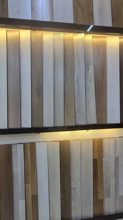 Ламинат плинтуса в широким ассортименте