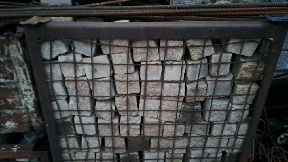 Риолитни павет 8/8