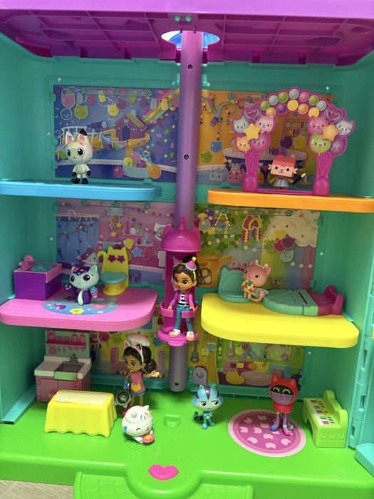 Casuta Gabby dollhouse