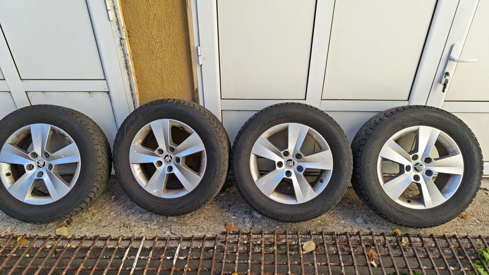 Vând jante 5x112 Skoda
