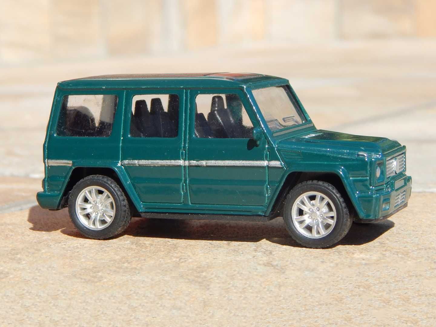 Macheta SUV Mercedes-Benz G 500 Class W463 sc 1:43