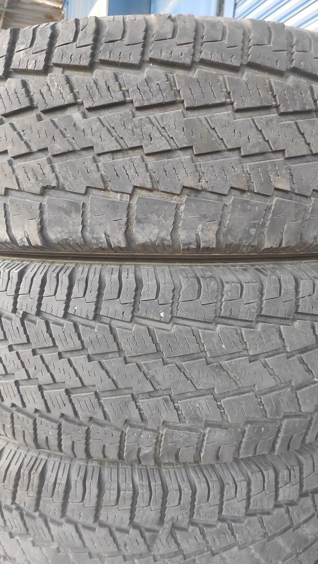Комплект шин R15 LT 31*10,50