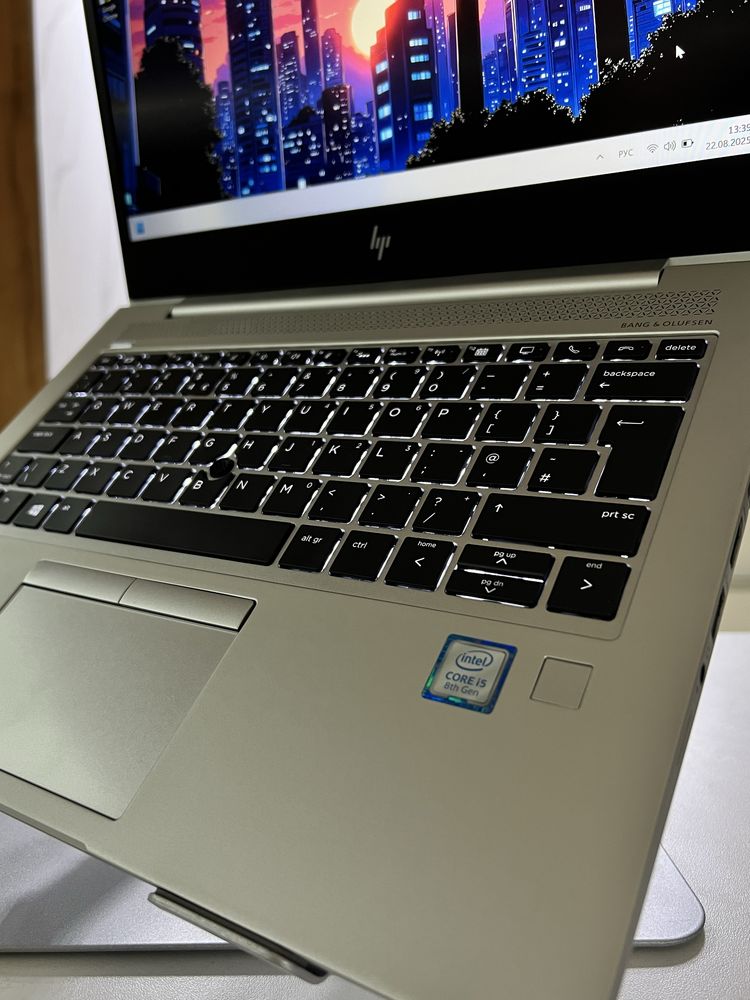 HP EliteBook для учебы/работы | Core i5-8265U | ОЗУ 8Gb | SSD 256Gb