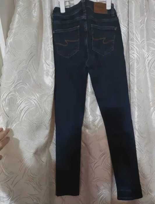 Blugi Motivi drept XS