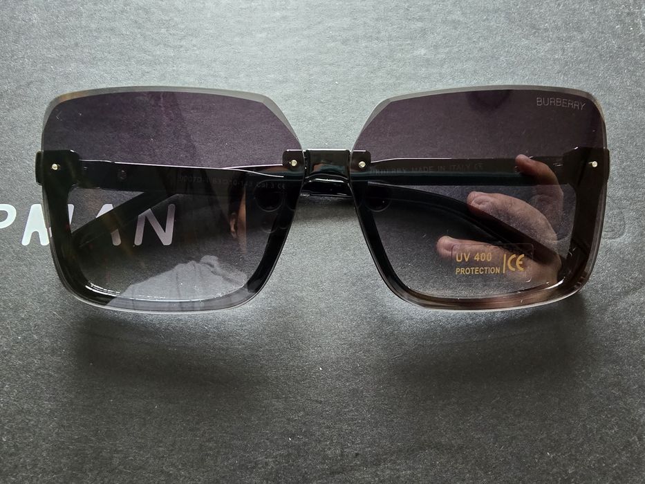 Ochelari de soare Burberry gri