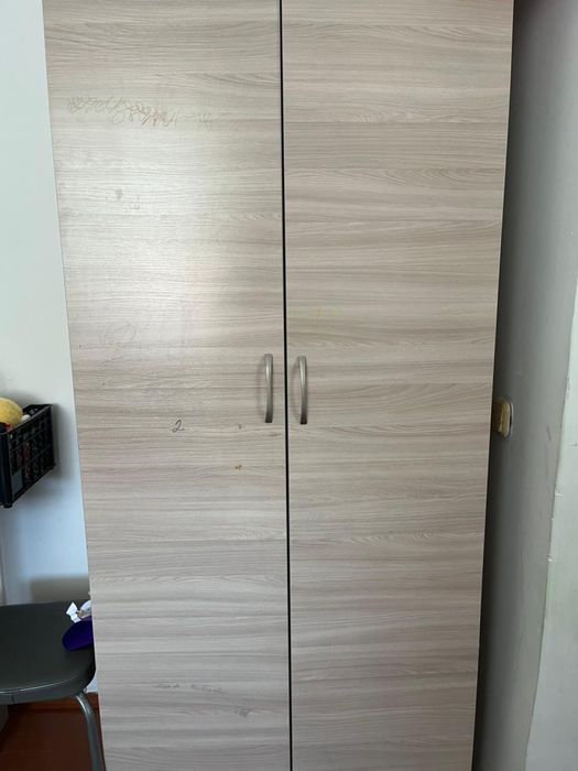 Продам шкаф в хорошем состоянии