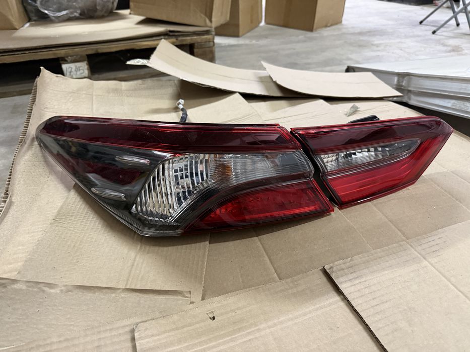 Задний стоп 3шт Тойота Камри 75 американец.