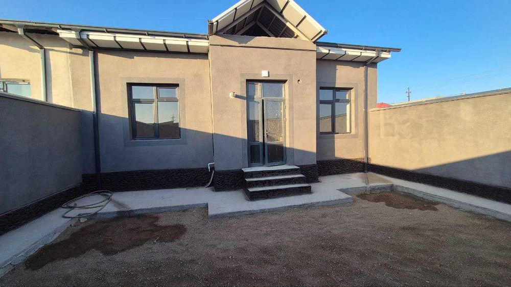 Фарход савхоз поезд юлидан тушкандан биринч кучада катедж сотилади