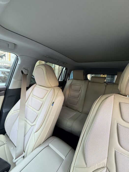 Toyota Highlander Hybrid 2022 Limited edition